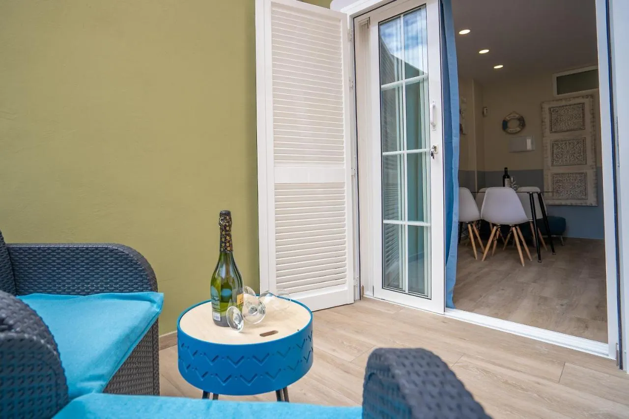 Apartment Orlando Tenerife Sur Bamby And Daisy And Mikey contacts