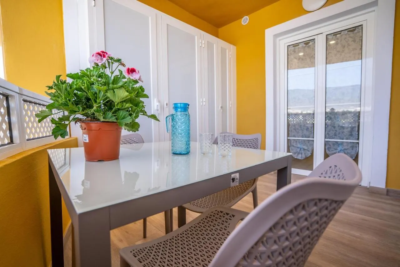 Apartment Orlando Tenerife Sur Bamby And Daisy And Mikey Costa Adeje  0*, Costa Adeje (Tenerife)